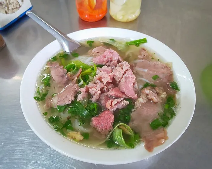 Phở Gà Nguyệt